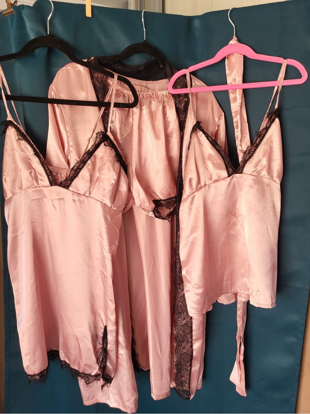 Sexy lingerie 4 piece set Women's Pink Satin Lace Trim Sleepwear Set